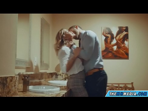 ❤️ Кад те прсата плавуша заведе у јавном тоалету ❤ Анални порно код нас sr.mysexgamer.ru ❌